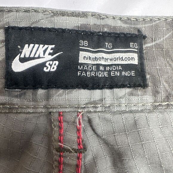 Nike SB Camo Pants Ripstop Skateboard Mens Size 38 Green Utility Straight Leg - Picture 5 of 12